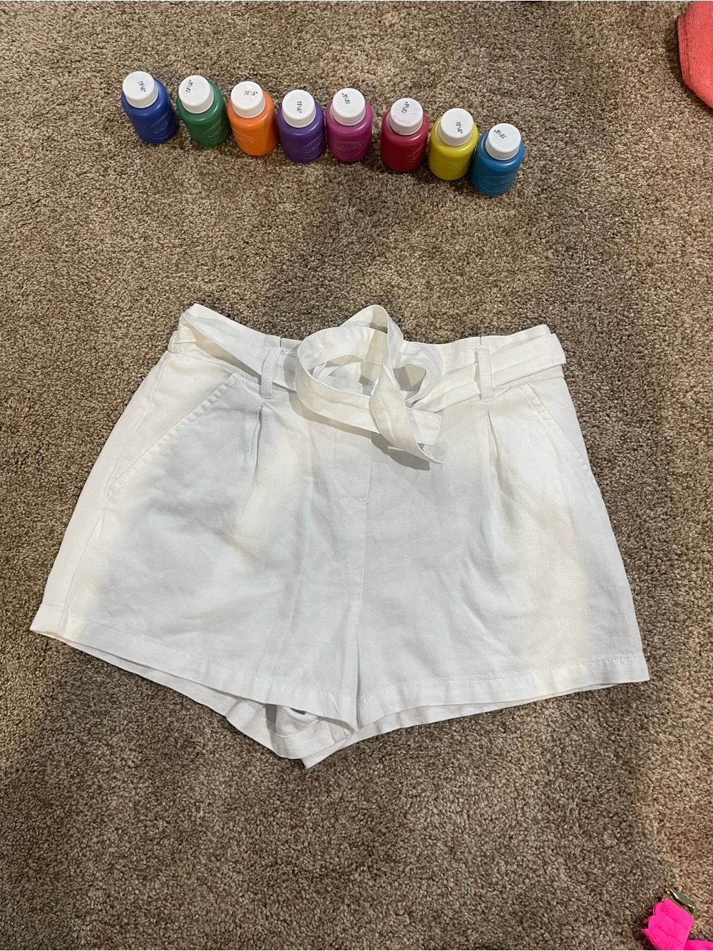 High-Waist White Tie-Belt Women's Shorts Simply Blessed size small white